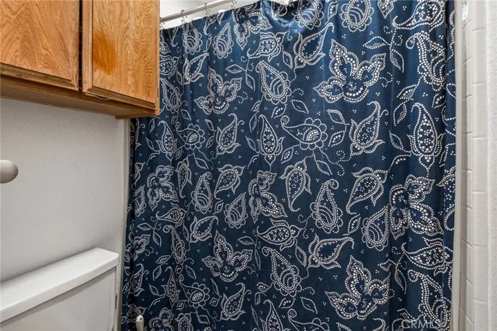 14837 Melbourne, Hesperia, California 92345