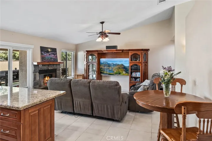 14837 Melbourne, Hesperia, California 92345