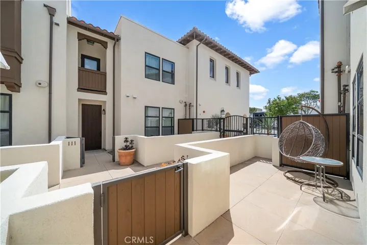 820 Mission 106, South Pasadena, California 91030