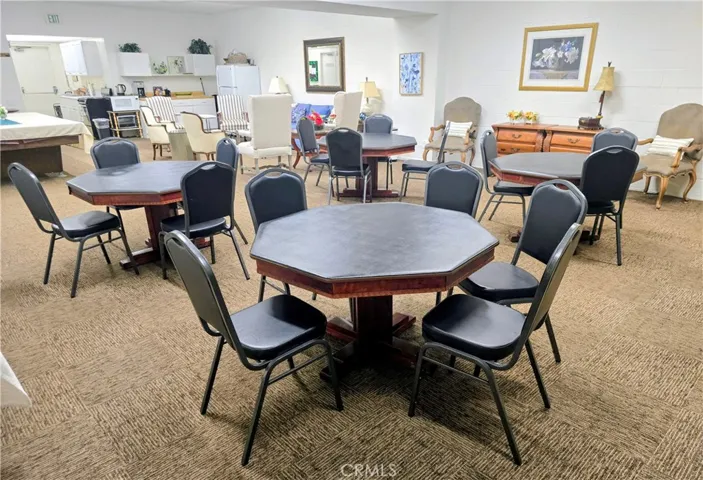 4011 BANQUET ROOM