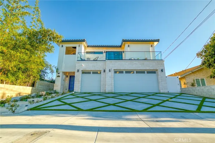 10322 Avenida Cinco De Mayo, Fountain Valley, California 92708