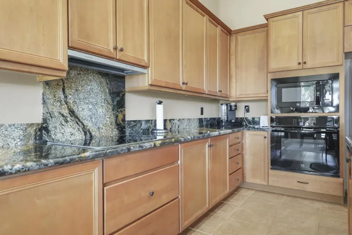 CamarilloWay80370#13