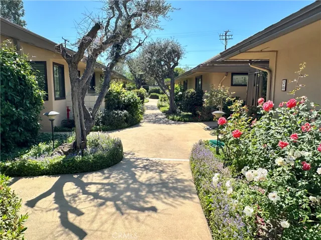 1225 N Granada 14, Alhambra, California 91801