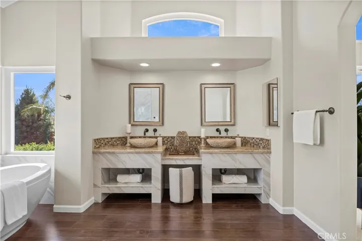 5415 Los Monteros, Yorba Linda, California 92887