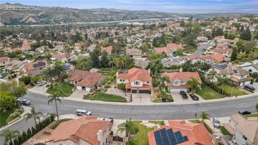 5415 Los Monteros, Yorba Linda, California 92887