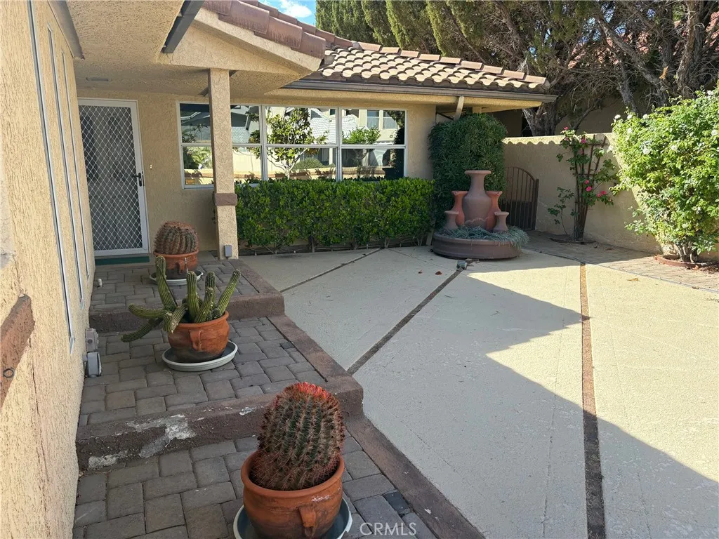 Front enclosed patio