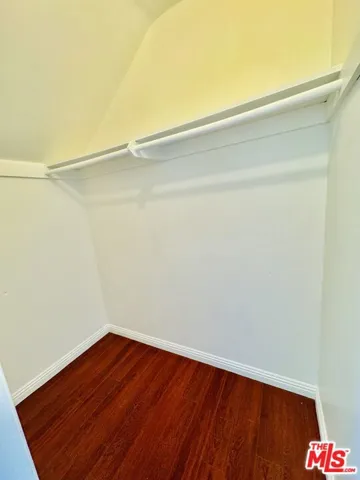 Walk-in closet