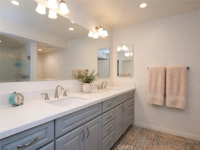 2201 Via Carrillo 2a, Palos Verdes Estates, California 90274