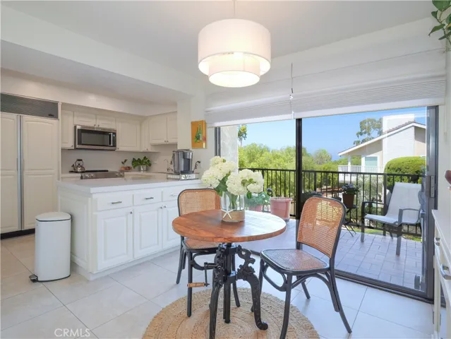 2201 Via Carrillo 2a, Palos Verdes Estates, California 90274