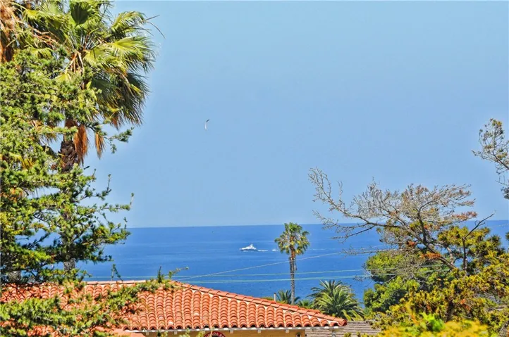2201 Via Carrillo 2a, Palos Verdes Estates, California 90274