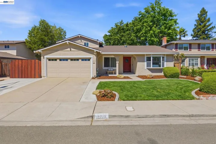 2223 Camino Brazos, Pleasanton, California 94566