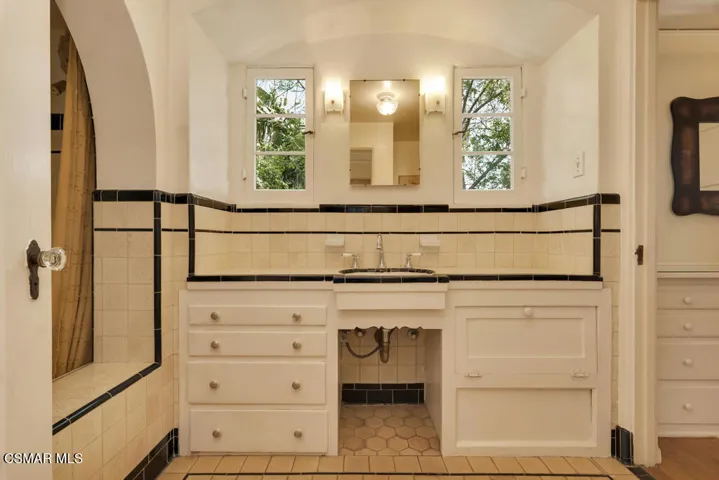 1234 N Everett St- HsHProd-75 (1)