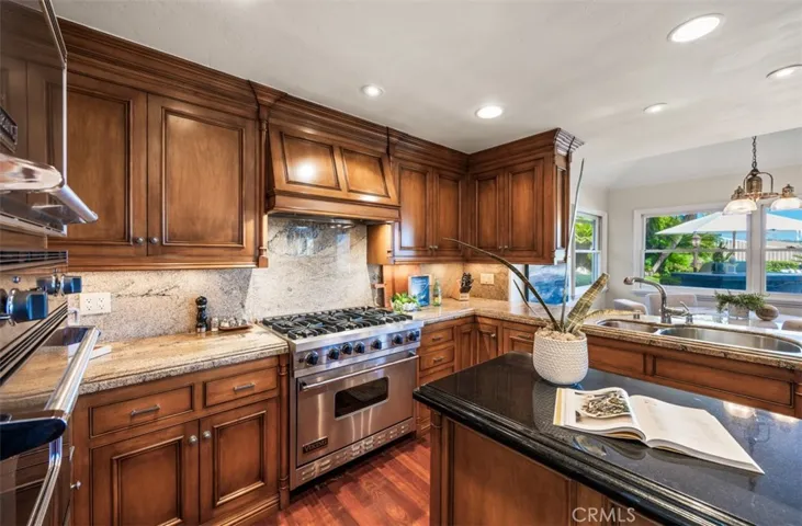 Viking stainless appliances