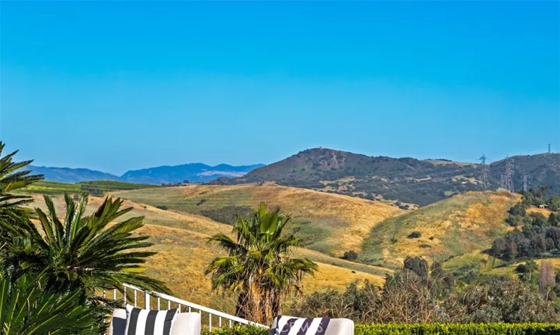 29902 Hillside Terrace, San Juan Capistrano, California 92675
