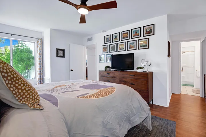 BEDROOM REVERSE.jpg mls