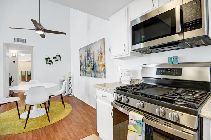 KITCHEN REVERSE.jpg mls