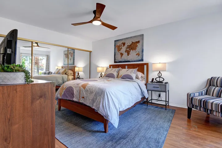 BEDROOM.jpg mls
