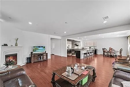 7662 Casa De Maria Court, Eastvale, California 92880