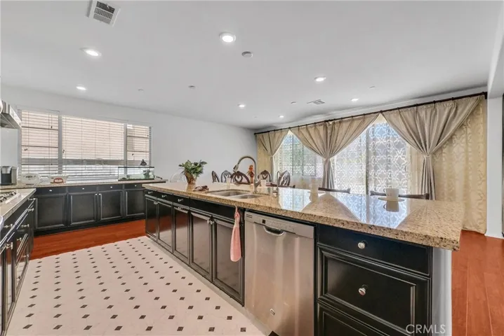 7662 Casa De Maria Court, Eastvale, California 92880