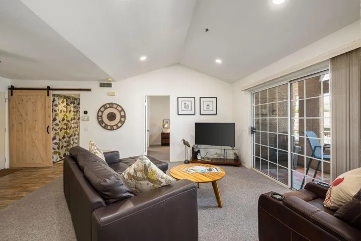 Living Room. Patio 1