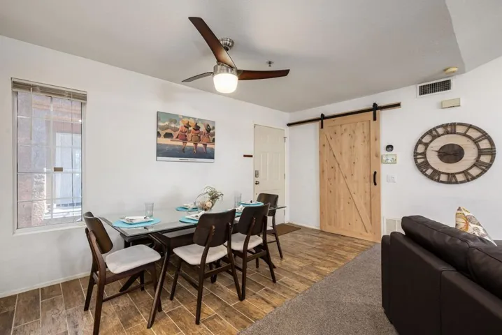 Dining Area 1