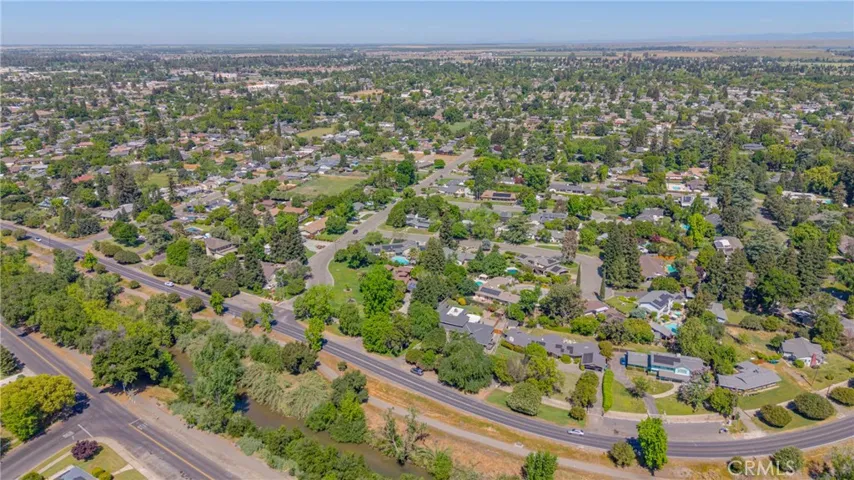 1035 E North Bear Creek Dr, Merced, California 95340