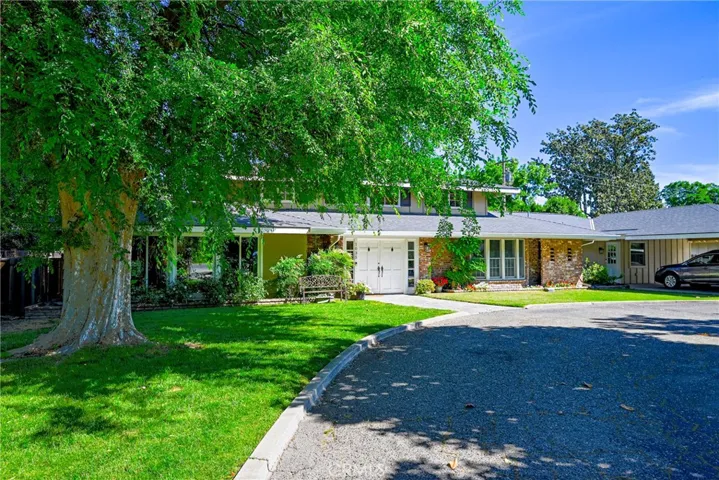 1035 E North Bear Creek Dr, Merced, California 95340