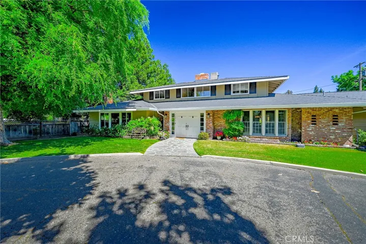 1035 E North Bear Creek Dr, Merced, California 95340