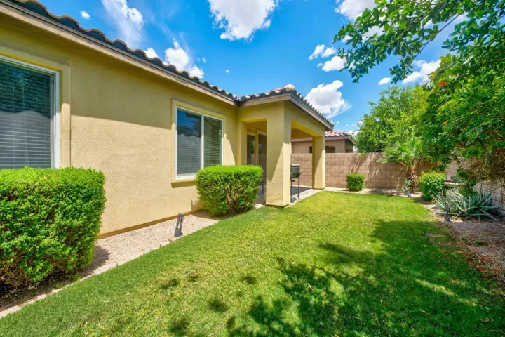 82207 Burton Ave MLS-27