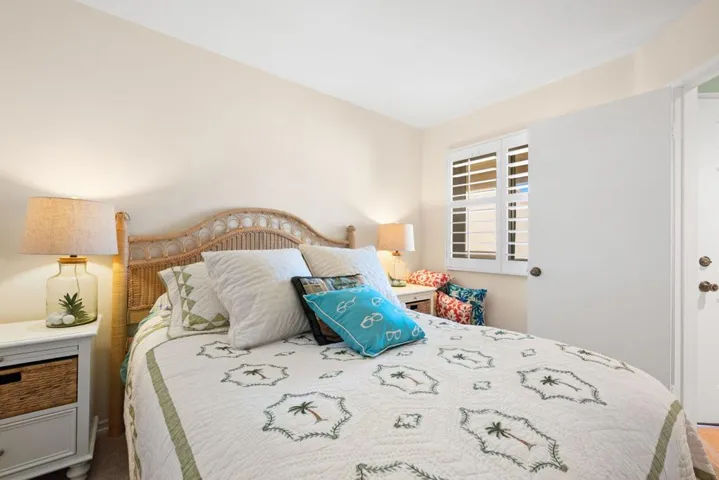 Guest bedroom