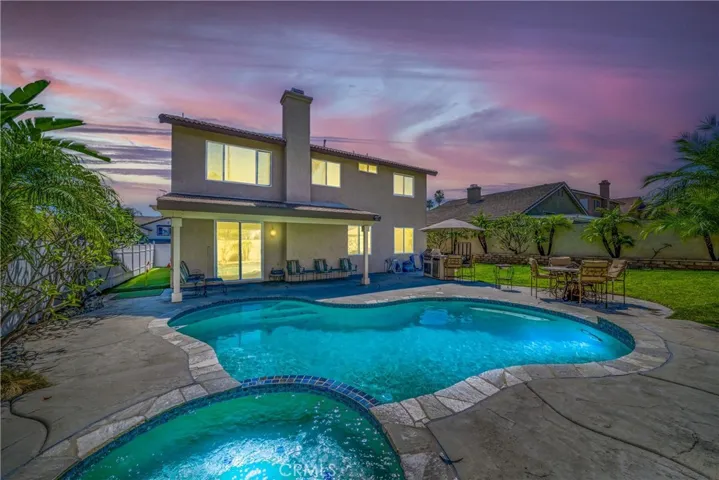 2536 Sweet Rain, Corona, California 92881