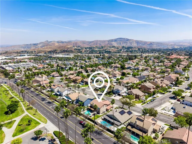 2536 Sweet Rain, Corona, California 92881