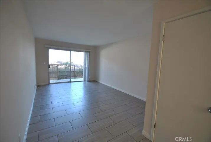 Unit 2 Livingroom