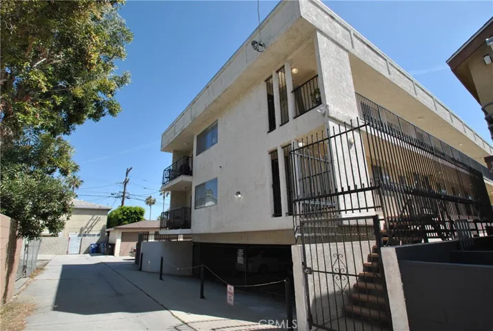 129 N Cabrillo Avenue, San Pedro, California 90731