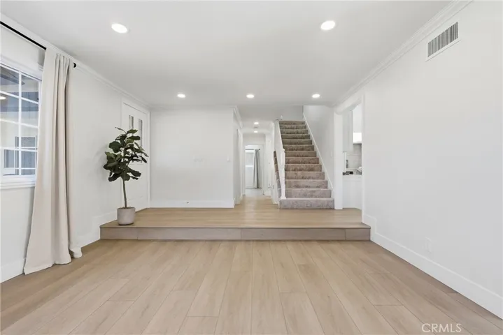 350 Latchwood, La Habra, California 90631