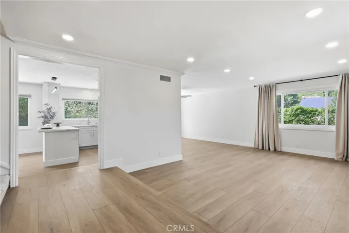 350 Latchwood, La Habra, California 90631