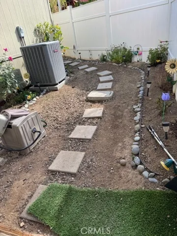 Back side yard walkway - low maintenance