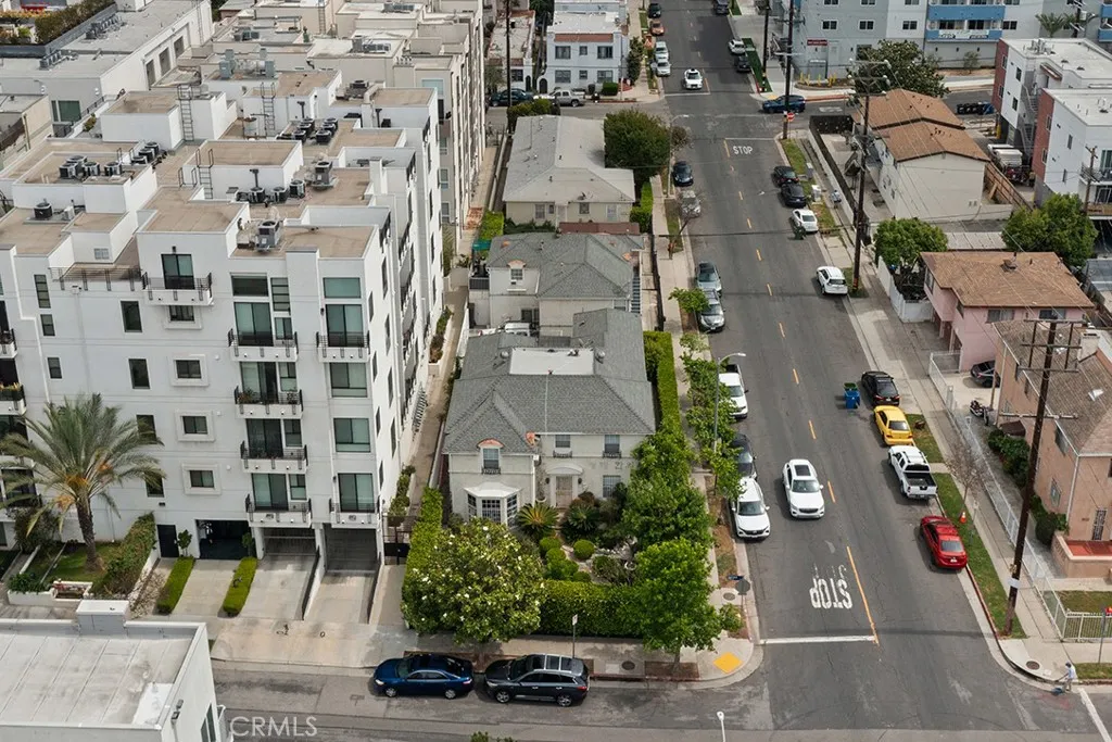 1056 S Serrano, Los Angeles, California 90006 — photo 4