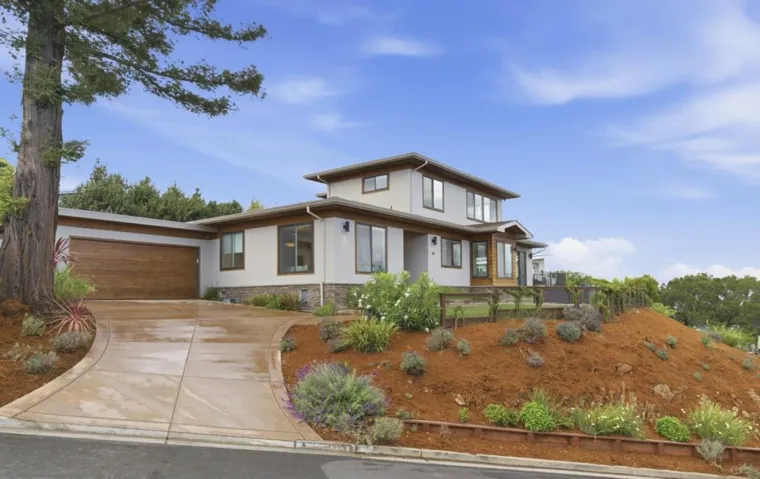 60 Dartmouth Avenue, San Carlos, California 94070