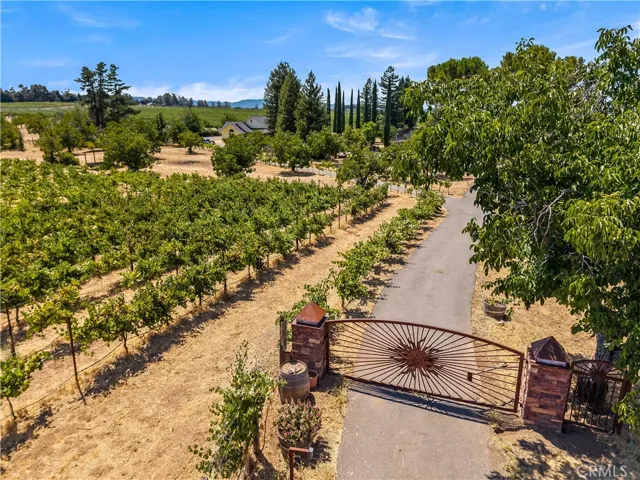 6675 Kelsey Creek Drive, Kelseyville, California 95451