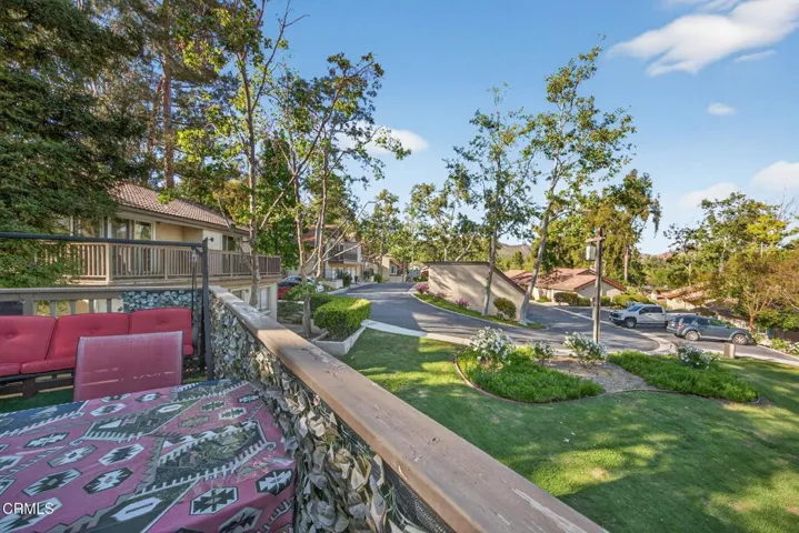 19-web-or-mls-Upmarket Media-59Rose090