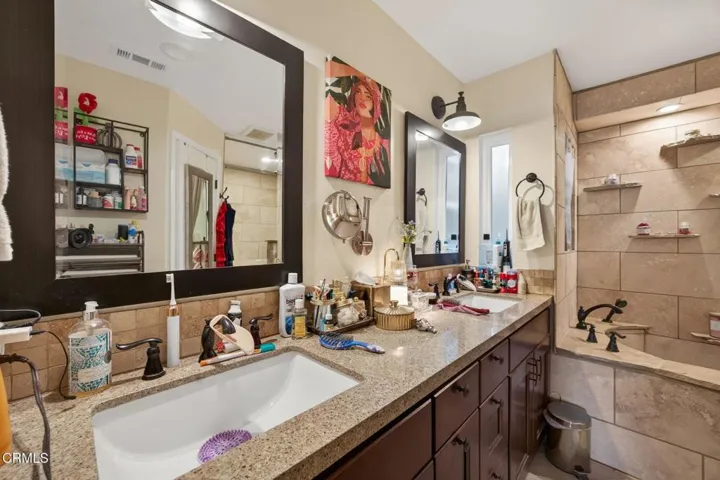 23-web-or-mls-Upmarket Media-59Rose101