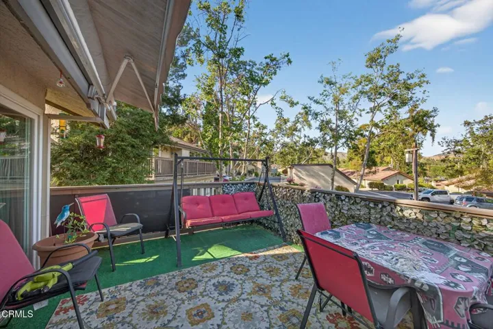 16-web-or-mls-Upmarket Media-59Rose079