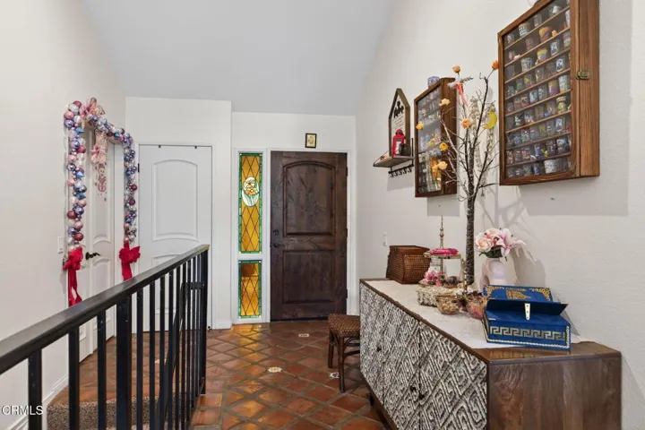 27-web-or-mls-Upmarket Media-59Rose112