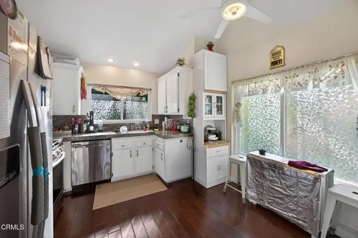 12-web-or-mls-Upmarket Media-59Rose068