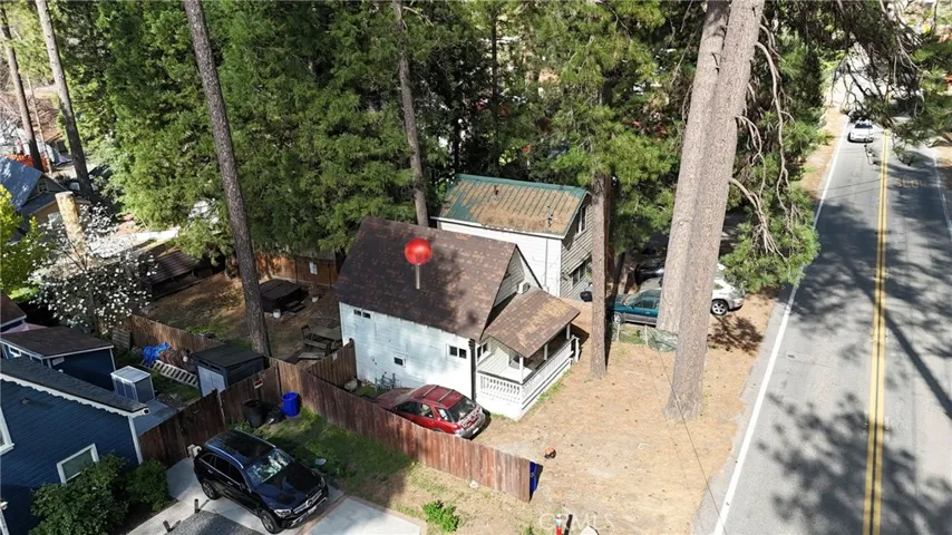 22904 Waters, Crestline, California 92325