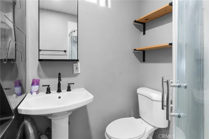 22904 Waters, Crestline, California 92325