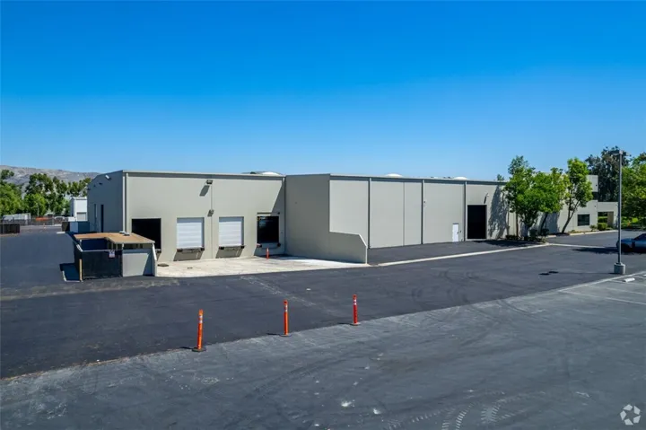 4 Loading Hi Docks at East Side of Building