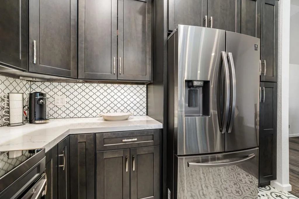 43-web-or-mls-SNWoodHaven_OPMG_0426_043
