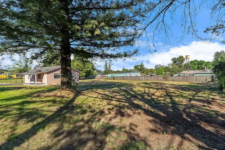3710 Bodega Avenue, Petaluma, California 94952